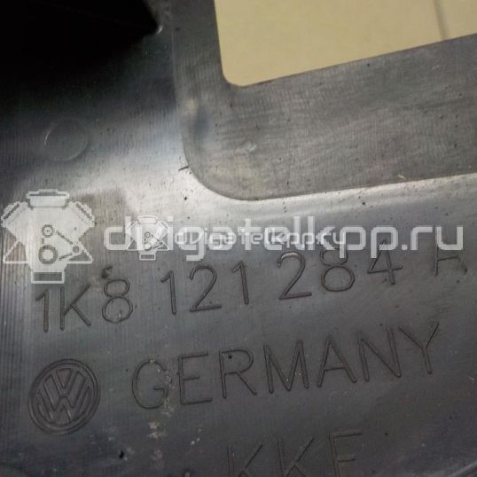 Фото Воздуховод радиатора правый  1K8121284A для vw Scirocco