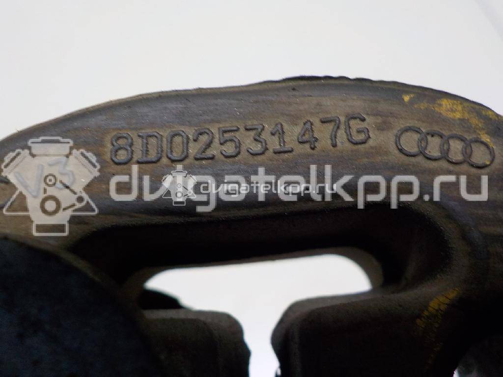 Фото Кронштейн глушителя  8K0253144F для porsche Macan {forloop.counter}}