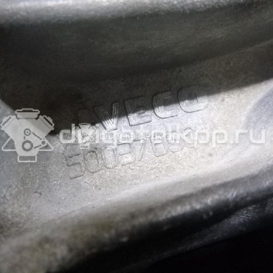 Фото Кронштейн двигателя правый  504162339 для iveco Daily