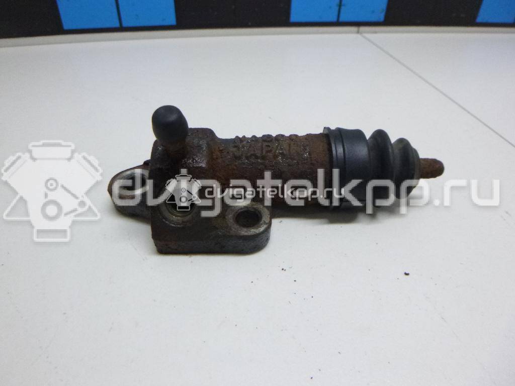 Фото Цилиндр сцепления рабочий  2382070c00 для Suzuki Baleno / Liana / Swift {forloop.counter}}