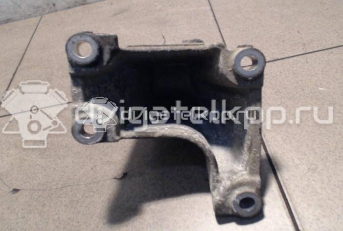 Фото Кронштейн двигателя правый  1164165J00 для suzuki Grand Vitara {forloop.counter}}