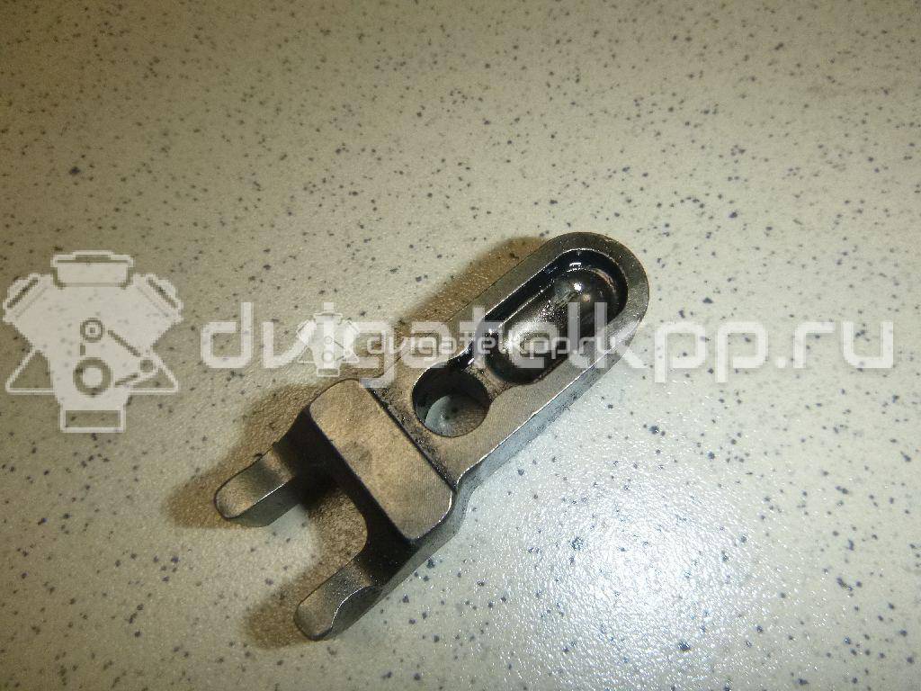 Фото Кронштейн форсунки для двигателя FE (16V) для Kia Sportage / Clarus / Retona Ce 118-148 л.с 16V 2.0 л бензин 3381427001 {forloop.counter}}