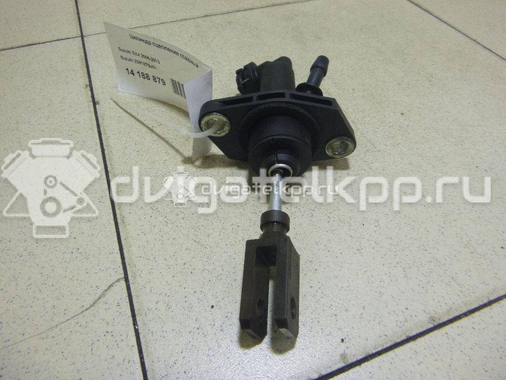 Фото Цилиндр сцепления главный  2381079J01 для Suzuki Sx4 / Kizashi Fr {forloop.counter}}