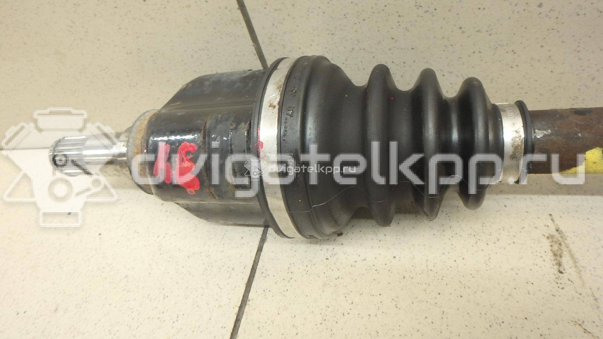 Фото Полуось передняя левая  4342002610 для Toyota Corolla / Avensis / Auris {forloop.counter}}