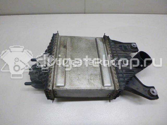 Фото Интеркулер для двигателя 306DT для Land Rover Range Rover / Discovery 211-340 л.с 24V 3.0 л Дизельное топливо LR062405 {forloop.counter}}