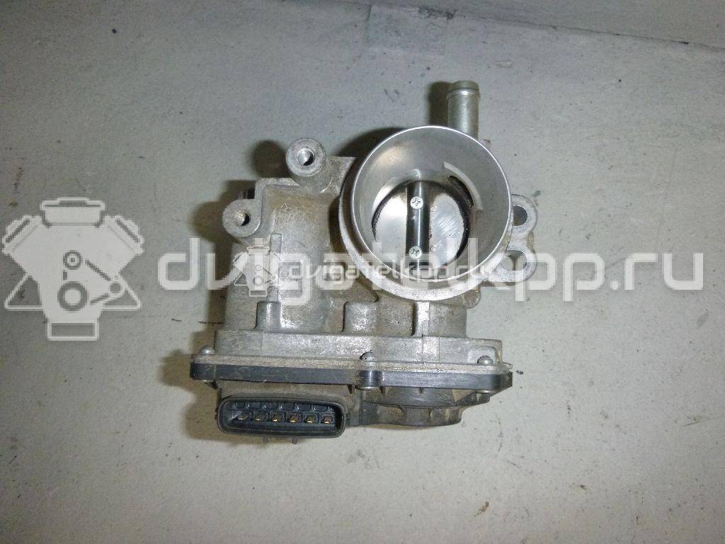 Фото Заслонка дроссельная электрическая  2203023010 для Toyota Yaris {forloop.counter}}