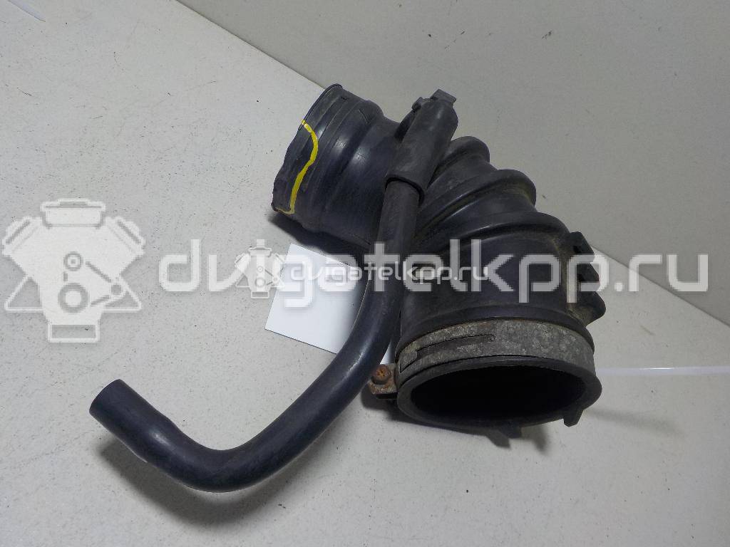 Фото Патрубок воздушного фильтра для двигателя B3 (16V) для Mazda Demio Dw / 121 / 323 53-73 л.с 16V 1.3 л бензин {forloop.counter}}