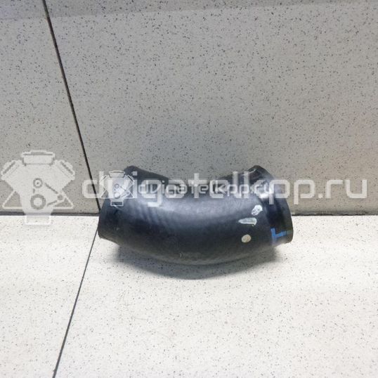 Фото Патрубок интеркулера для двигателя FE (16V) для Mazda / Kia 140-148 л.с 16V 2.0 л Супер-бензин (95) неэтилированный L33L13760B