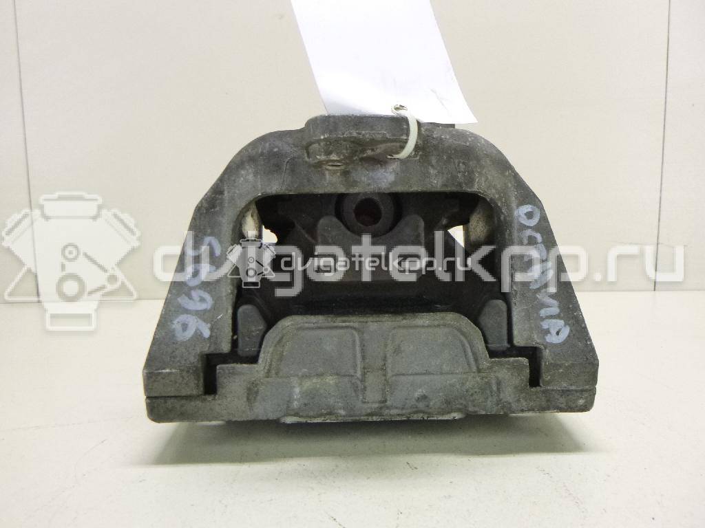 Фото Опора двигателя правая  1J0199262BF для Audi A4 / A6 / A3 / 80 / Cabriolet 8G7, B4 {forloop.counter}}