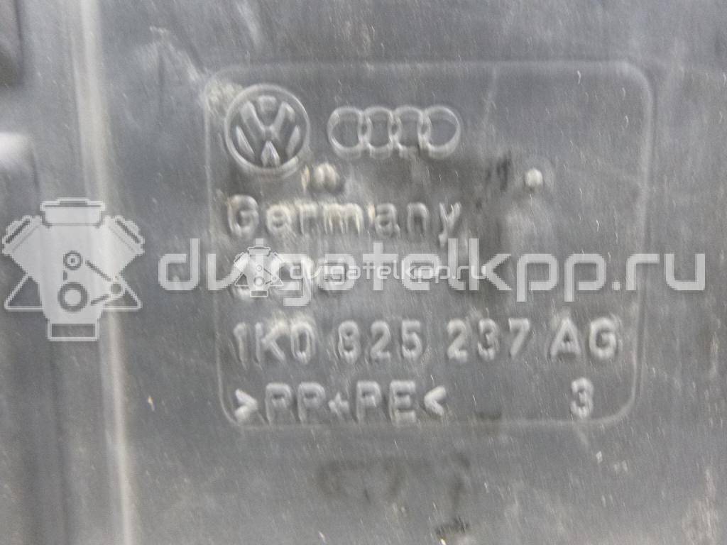 Фото Пыльник двигателя центральный  1K0825237AG для Audi A3 {forloop.counter}}