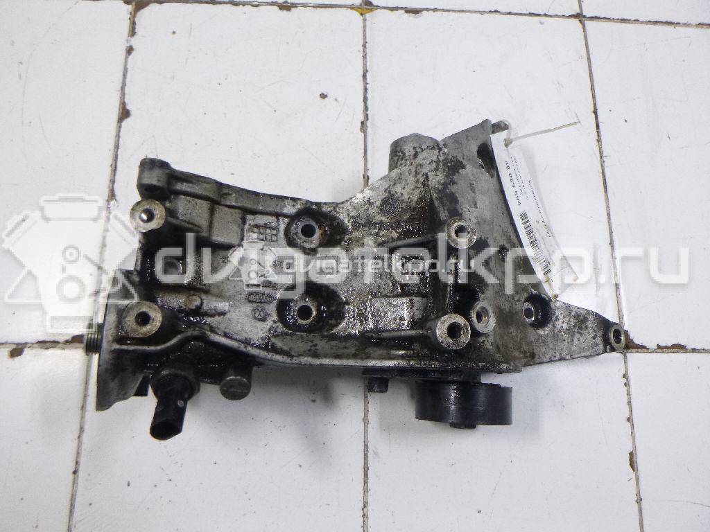 Фото Кронштейн генератора  06J903143AG для audi A3 [8P1] {forloop.counter}}