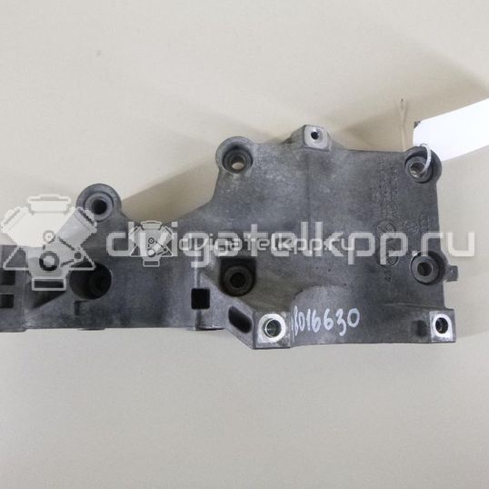 Фото Кронштейн генератора  038903143AF для audi A3 [8P1]