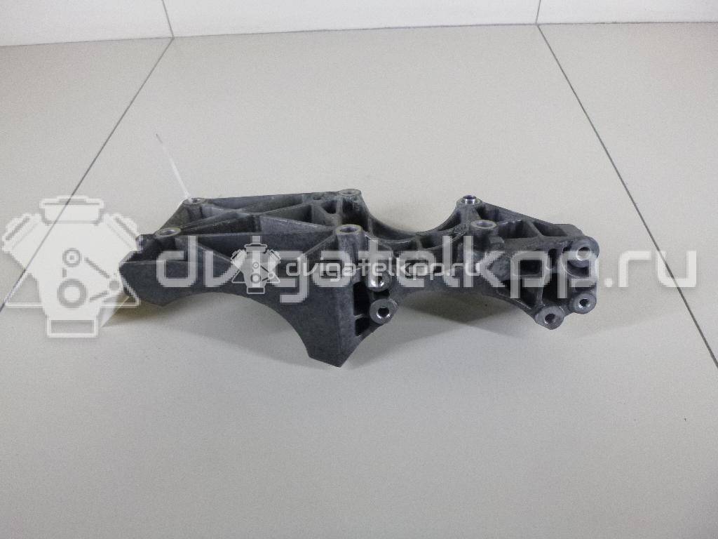 Фото Кронштейн генератора  038903143AF для audi A3 [8P1] {forloop.counter}}