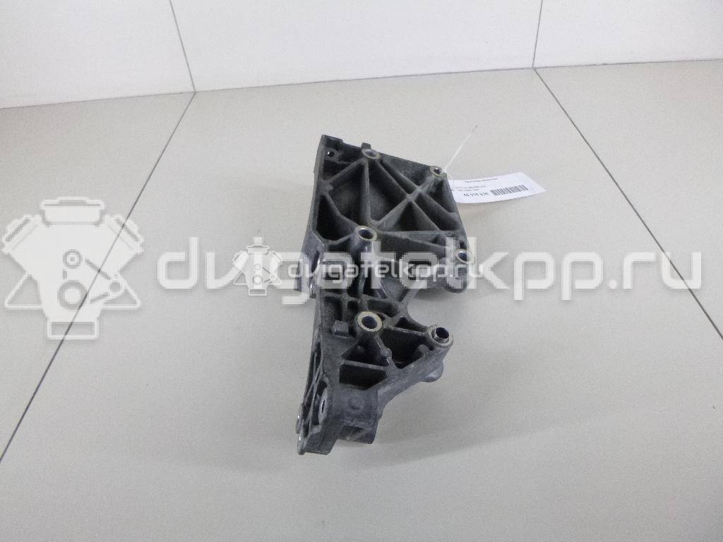 Фото Кронштейн генератора  038903143AF для audi A3 [8P1] {forloop.counter}}