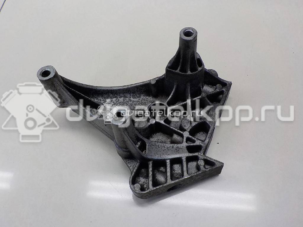 Фото Кронштейн опоры двигателя  06f199207q для audi A3 [8P1] {forloop.counter}}