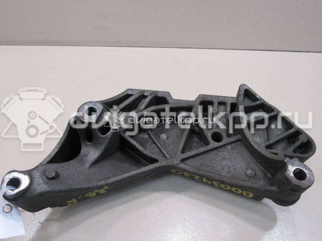 Фото Кронштейн двигателя правый  06J199207P для audi A3 [8P1] {forloop.counter}}