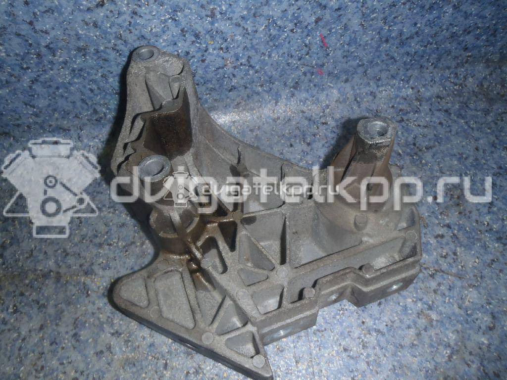 Фото Кронштейн двигателя правый  06f199207h для audi A3 [8P1] {forloop.counter}}