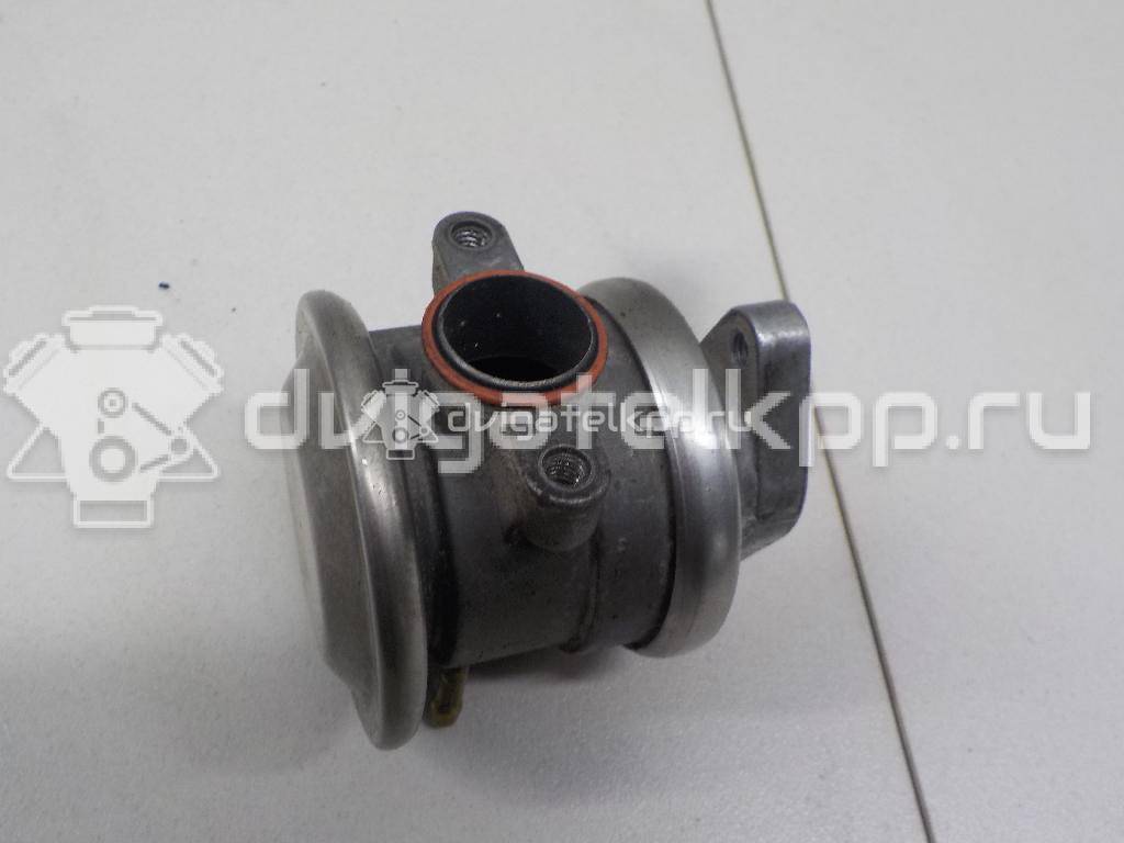 Фото Клапан рециркуляции выхлопных газов  078131102E для Audi Allroad / A4 / A6 {forloop.counter}}