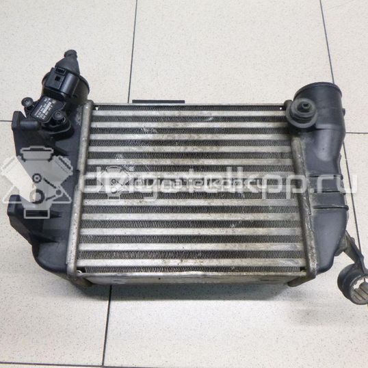 Фото Интеркулер  8E0145805N для Audi A4