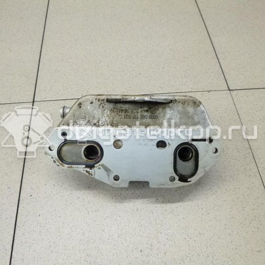 Фото Радиатор масляный  06E117021G для Audi A4 / A6 / A5 / A8 / Q5