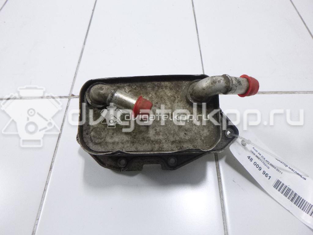 Фото Радиатор масляный  06e117021g для Audi A4 / A6 / A5 / A8 / Q5 {forloop.counter}}