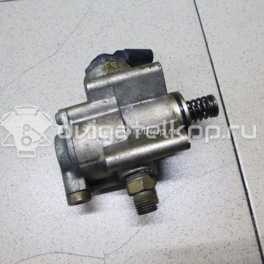 Фото Насос (ТНВД) бензиновый  06E127025G для Audi A8 / A4 / A6