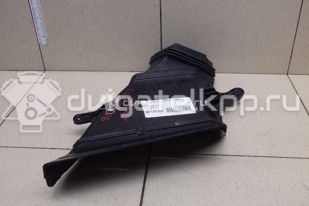 Фото Патрубок воздушного фильтра  8K0129617 для Audi A5 / A4 {forloop.counter}}