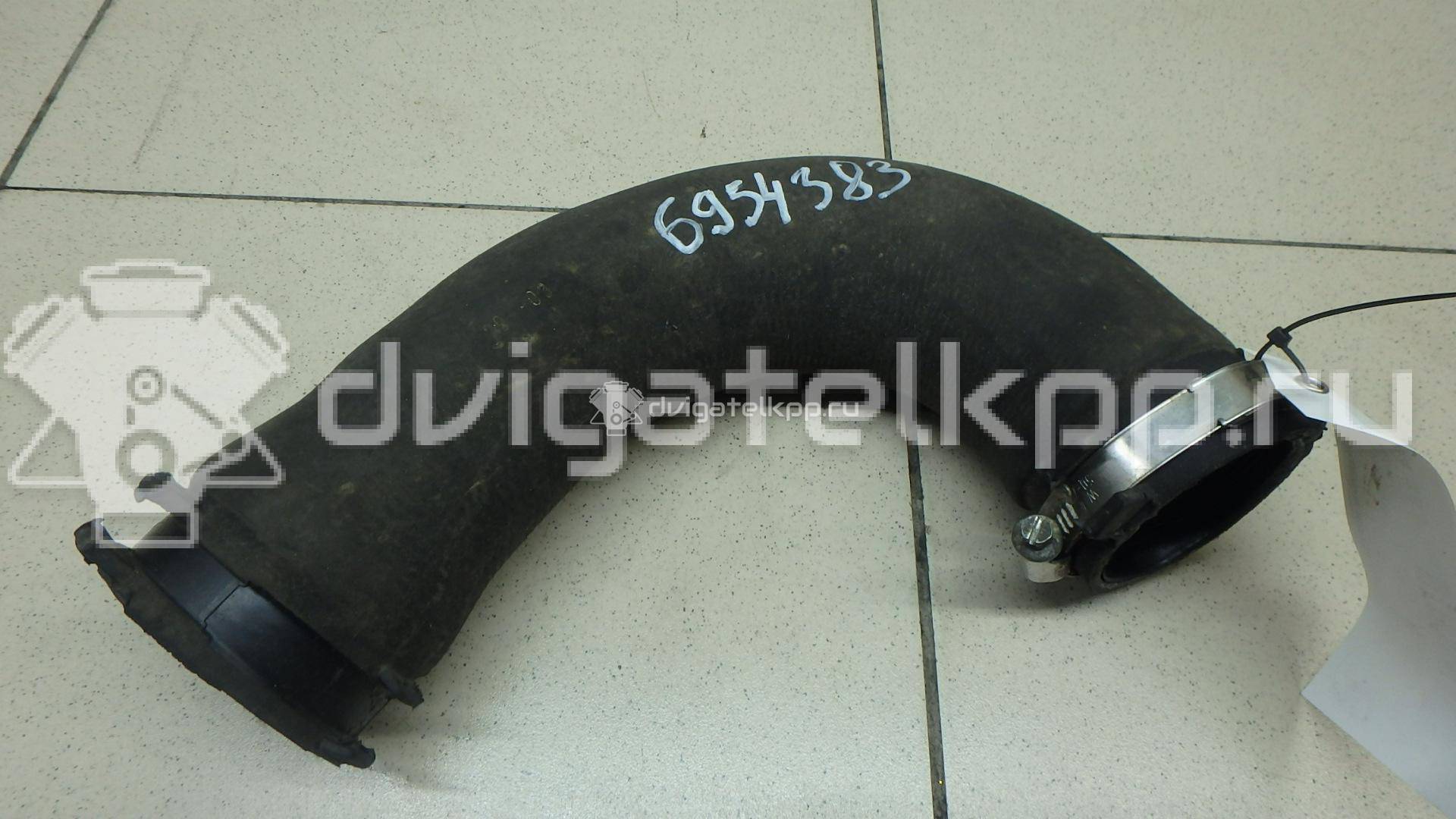 Фото Патрубок интеркулера  8K0145709H для Audi A5 / A4 {forloop.counter}}