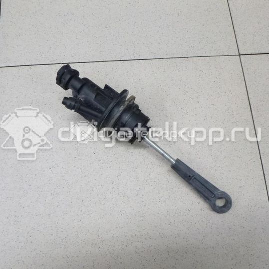 Фото Цилиндр сцепления главный  8K1721401G для Audi A5 / A4 / A6