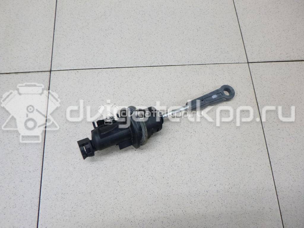 Фото Цилиндр сцепления главный  8K1721401G для Audi A5 / A4 / A6 {forloop.counter}}