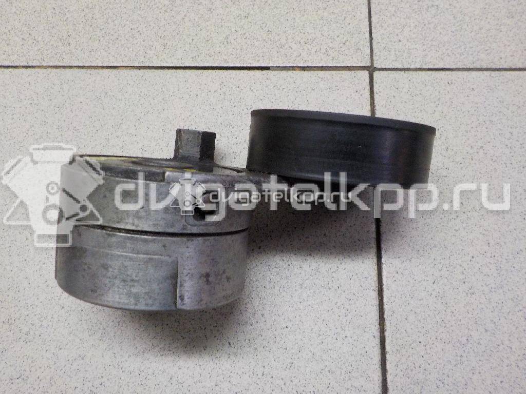 Фото Ролик-натяжитель ручейкового ремня  077903133C для Audi A8 / A6 {forloop.counter}}