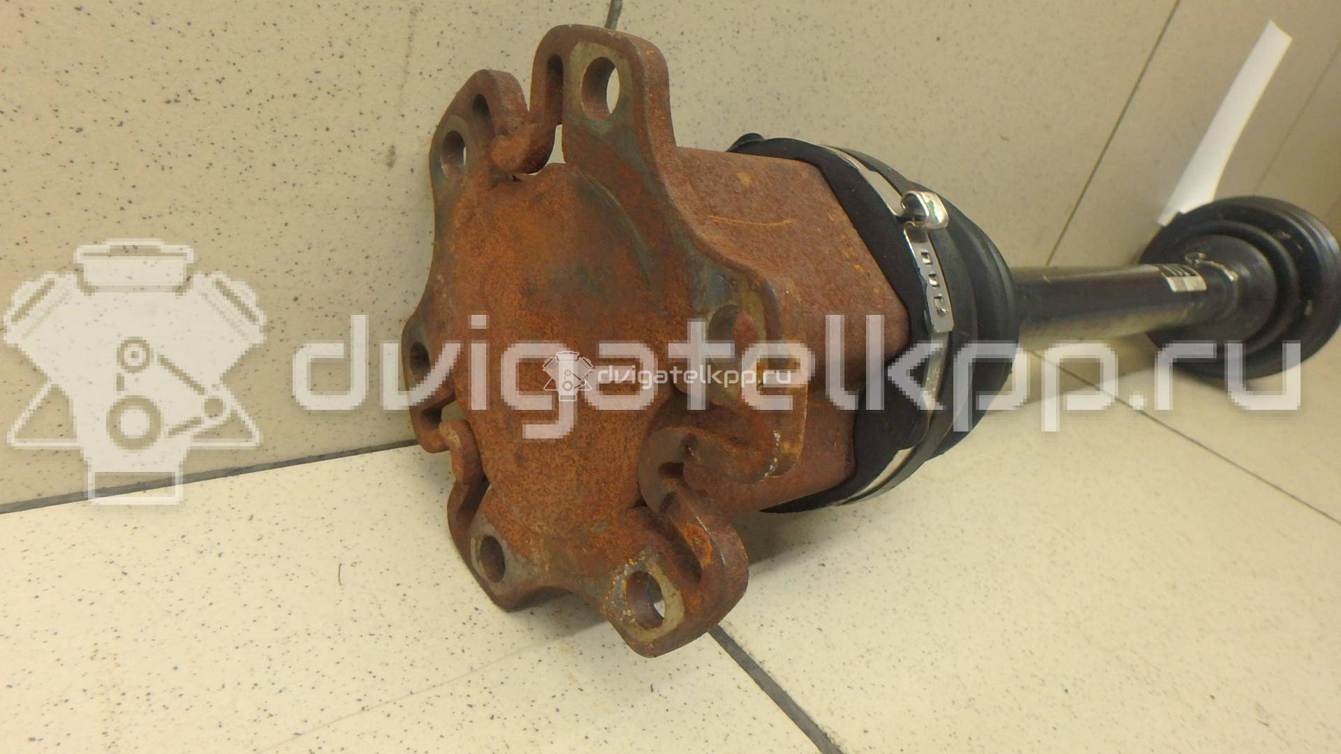 Фото Полуось передняя левая  4F0407271J для Audi A6 {forloop.counter}}
