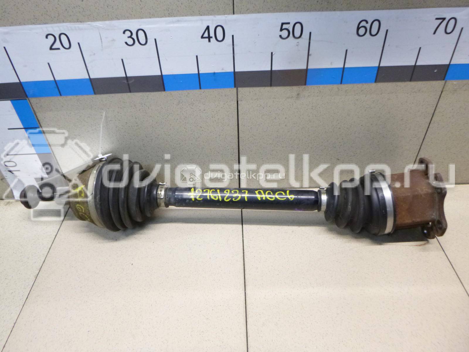 Фото Полуось передняя левая  4F0407271H для Audi A6 {forloop.counter}}