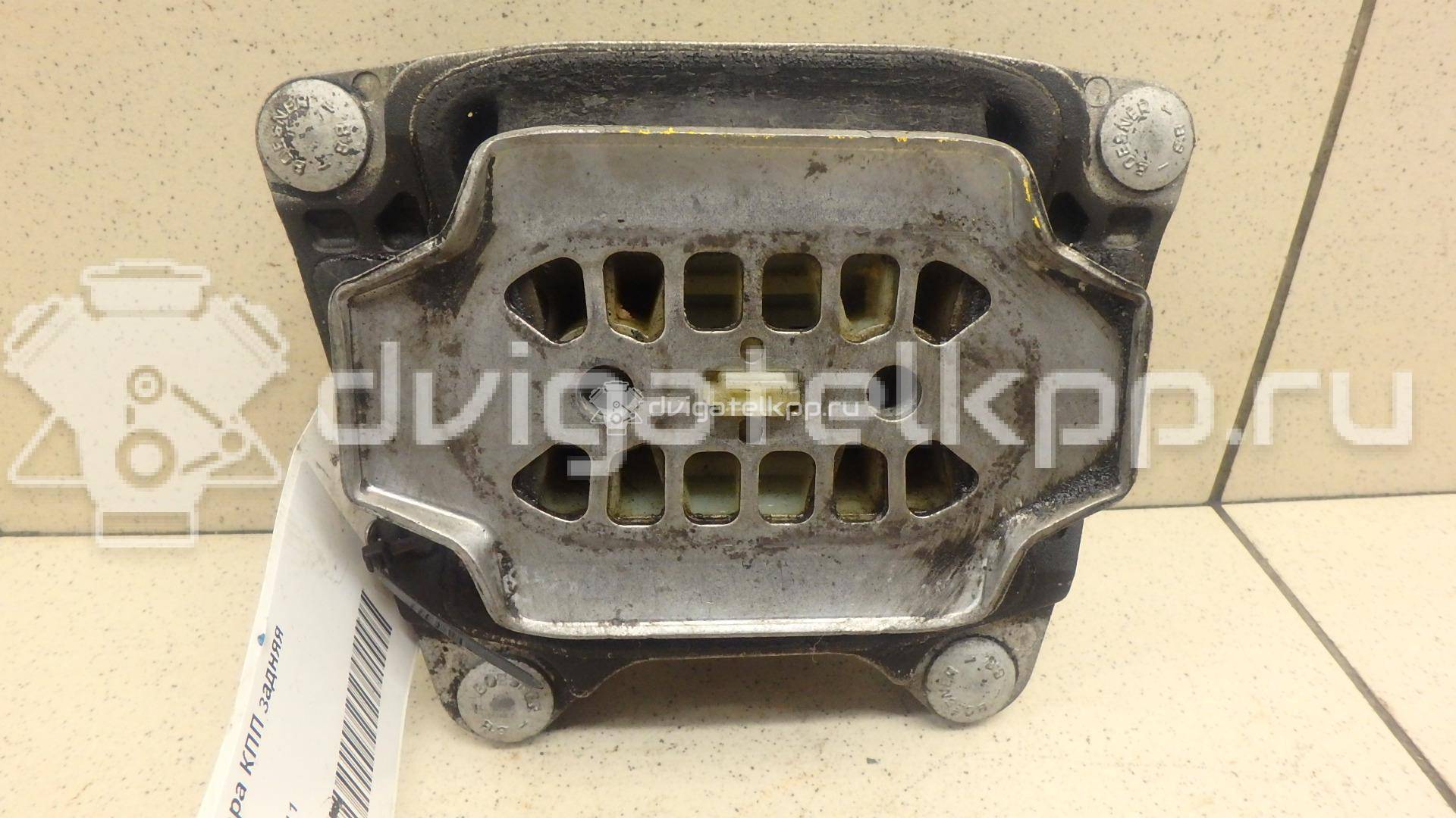 Фото Опора КПП задняя  4f0399151an для Audi Allroad / A6 {forloop.counter}}