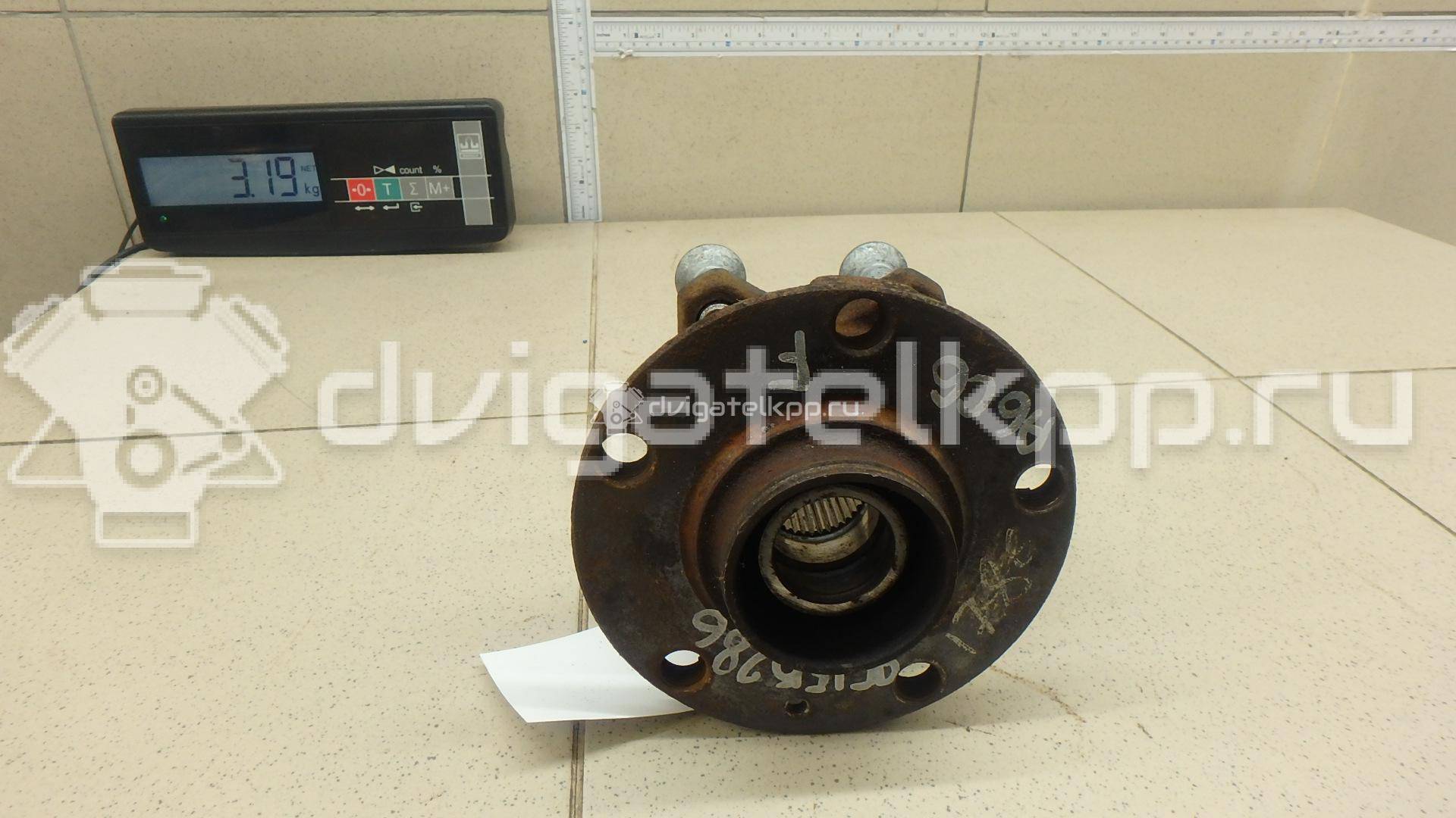 Фото Ступица передняя  4F0498625B для bentley Continental GT {forloop.counter}}