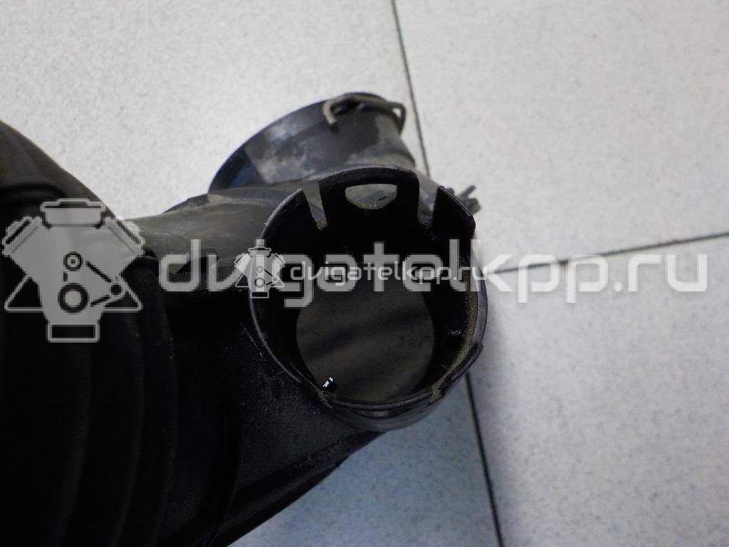 Фото Патрубок воздушного фильтра  13717804846 для bmw 1-серия E82/E88 {forloop.counter}}