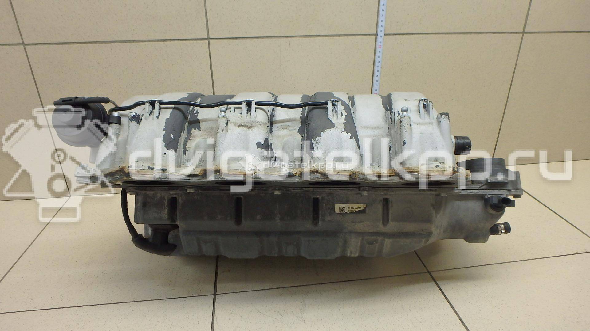 Фото Коллектор впускной для двигателя M 156.983 (M156 E63) для Mercedes-Benz Cls / E-Class 514 л.с 32V 6.2 л бензин 1561410801 {forloop.counter}}