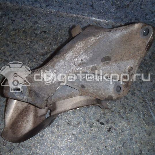Фото Кронштейн двигателя правый  22116764574 для bmw 1-серия E87/E81