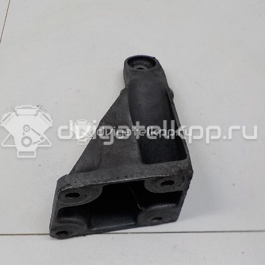 Фото Кронштейн двигателя правый  22116760310 для bmw 1-серия E87/E81