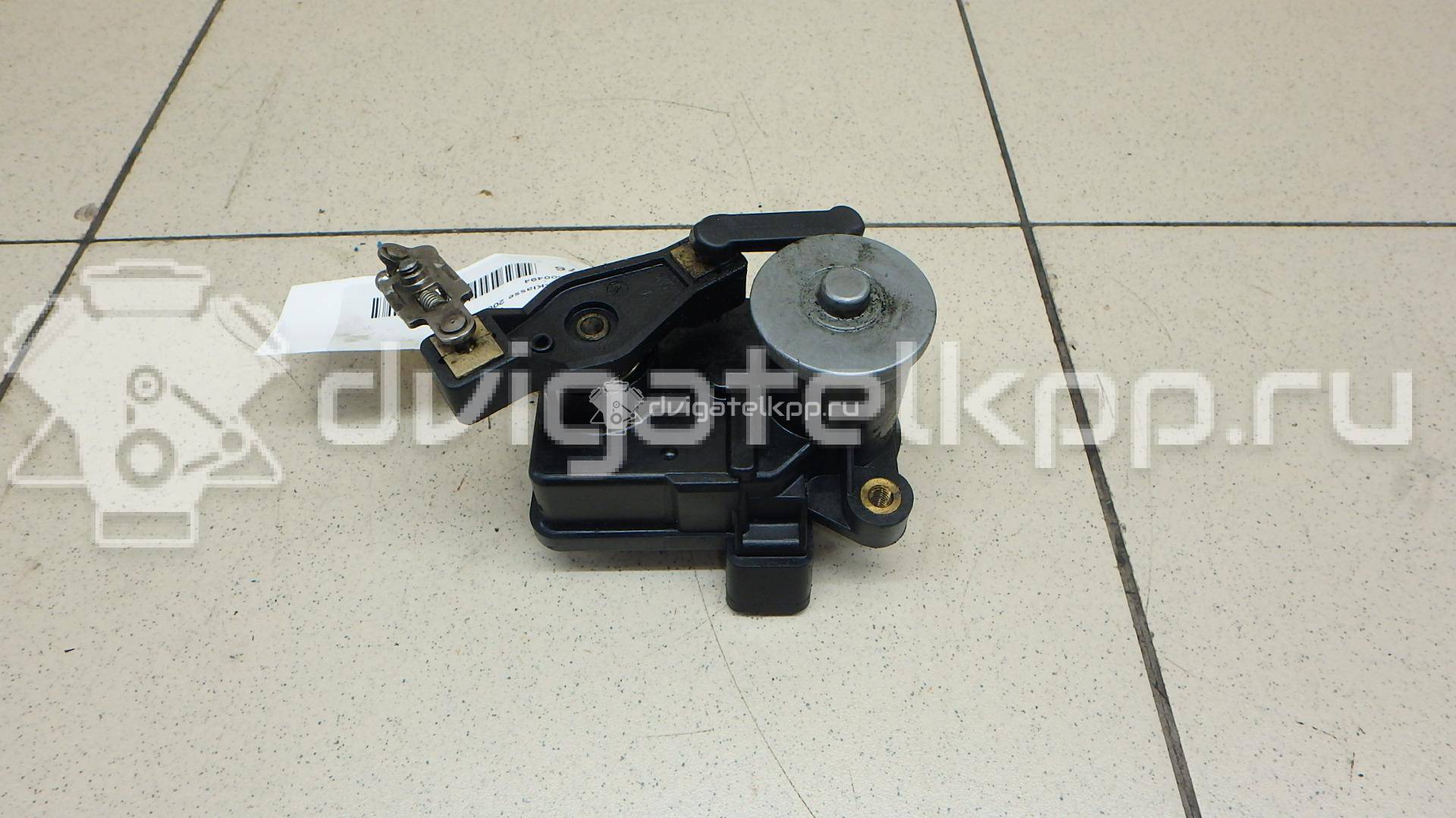 Фото Моторчик привода заслонок  6421500494 для mercedes benz C209 CLK coupe {forloop.counter}}