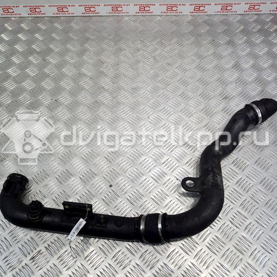 Фото Патрубок интеркулера  для Volkswagen 181