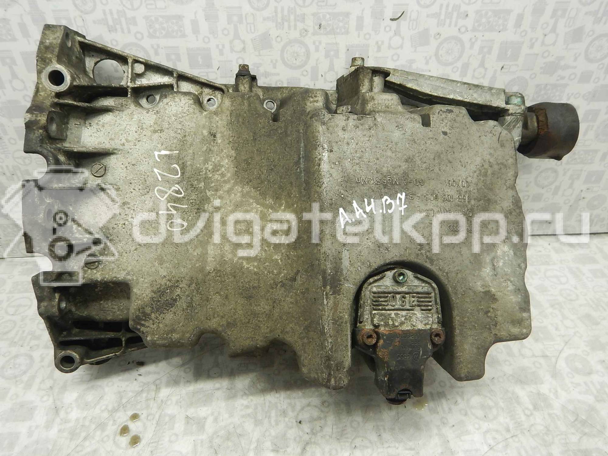 Фото Поддон масляный двигателя  06B103603AS для Audi A4 / A6 {forloop.counter}}