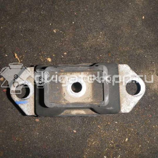 Фото Опора КПП левая  8200297939 для renault Duster