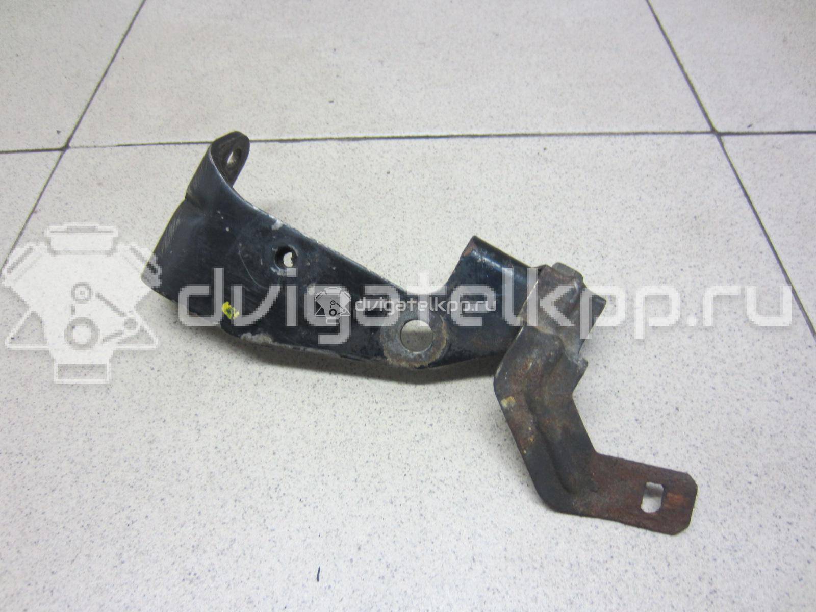 Фото Кронштейн генератора для двигателя ZD30DDTi для Toyota / Isuzu / Nissan 121-170 л.с 16V 3.0 л Дизельное топливо 11710VC101 {forloop.counter}}