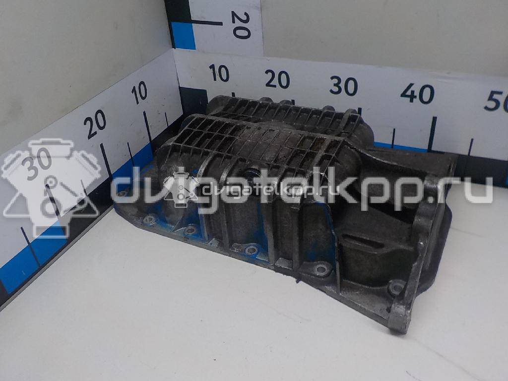 Фото Поддон масляный двигателя  30711620 для Volvo C30 / V50 Mw / S40 {forloop.counter}}