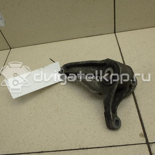 Фото Кронштейн КПП  3M516P093AE для volvo C30
