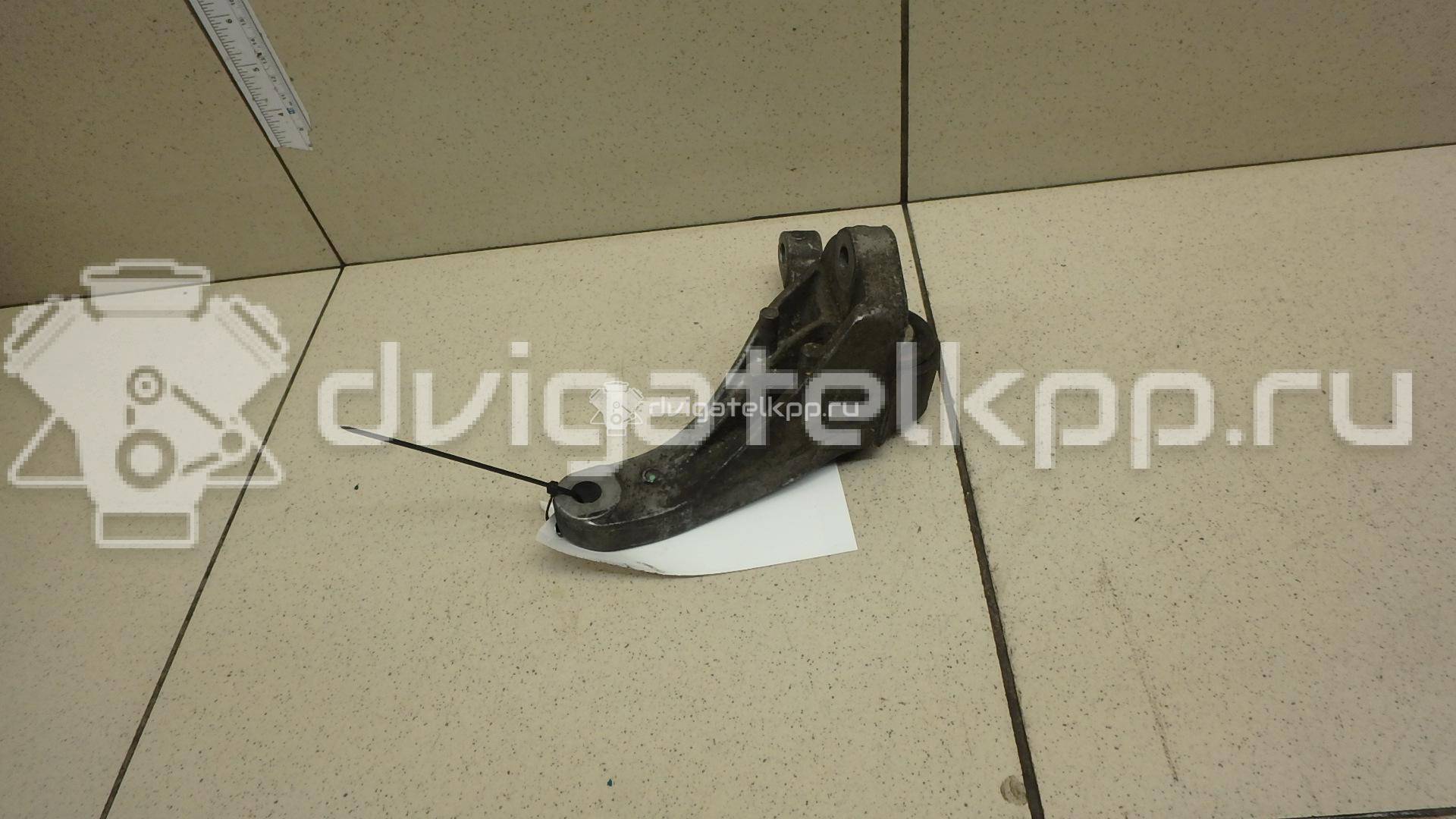 Фото Кронштейн КПП  3M516P093AE для volvo C30 {forloop.counter}}