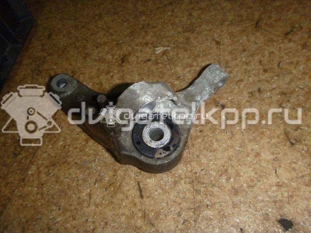 Фото Кронштейн КПП  3M516P093AE для volvo C30 {forloop.counter}}