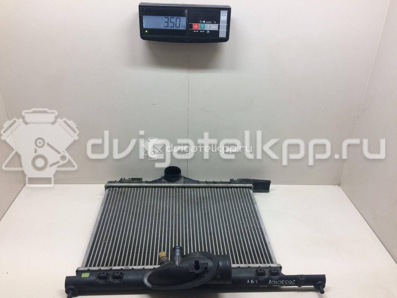 Фото Интеркулер  30630529 для Volvo V40 / S40 {forloop.counter}}