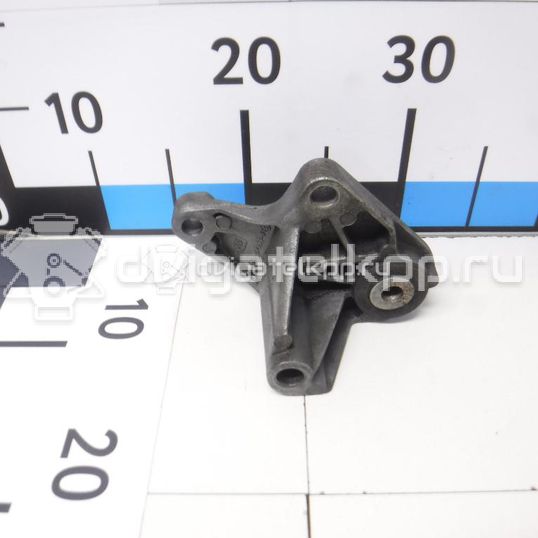 Фото Кронштейн КПП  3M516P093DC для volvo S40